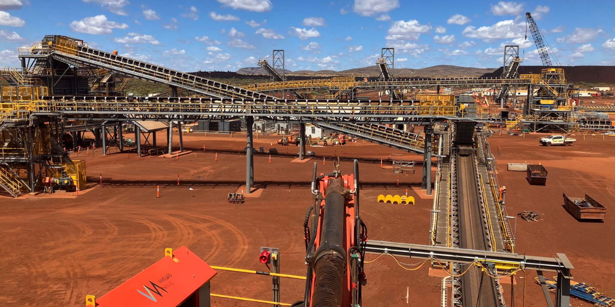 About Vanguard Mining